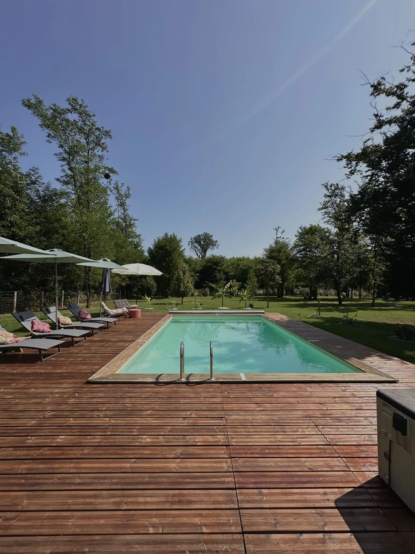 Milasson — Création de piscine dans l'Yonne, Atelier Nola